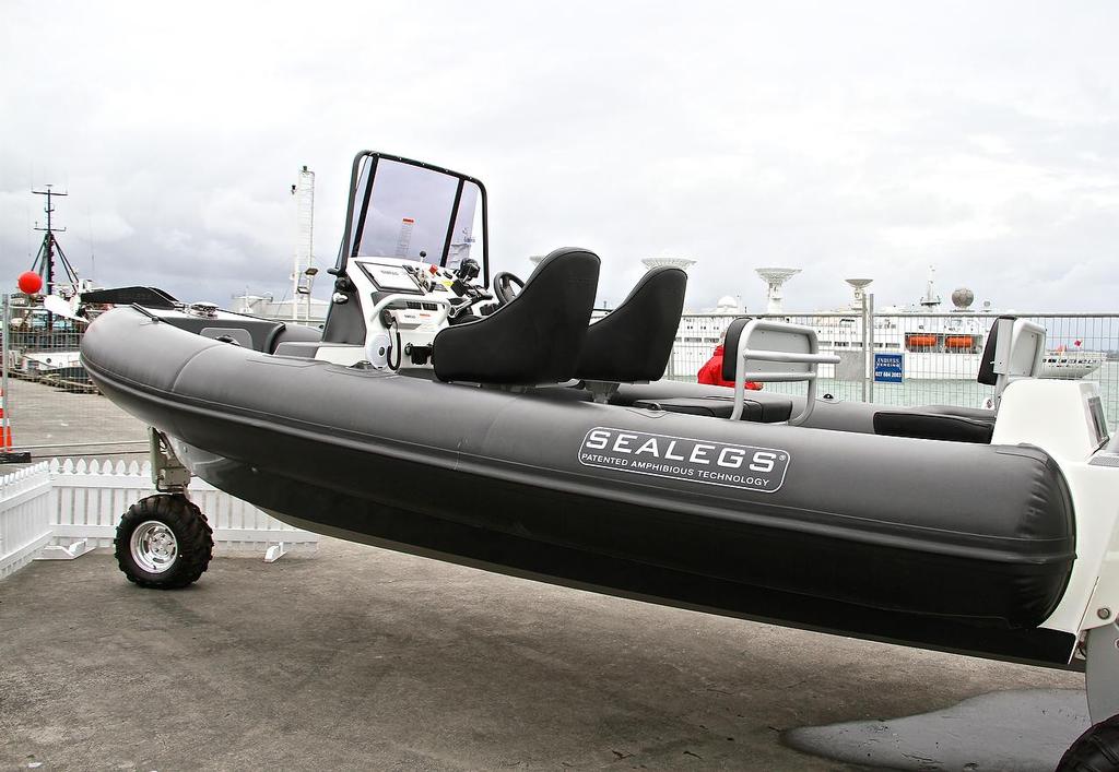 Auckland On The Water Boat Show - Day 3 - October 1, 2016 - Viaduct Events Centre © Richard Gladwell www.photosport.co.nz